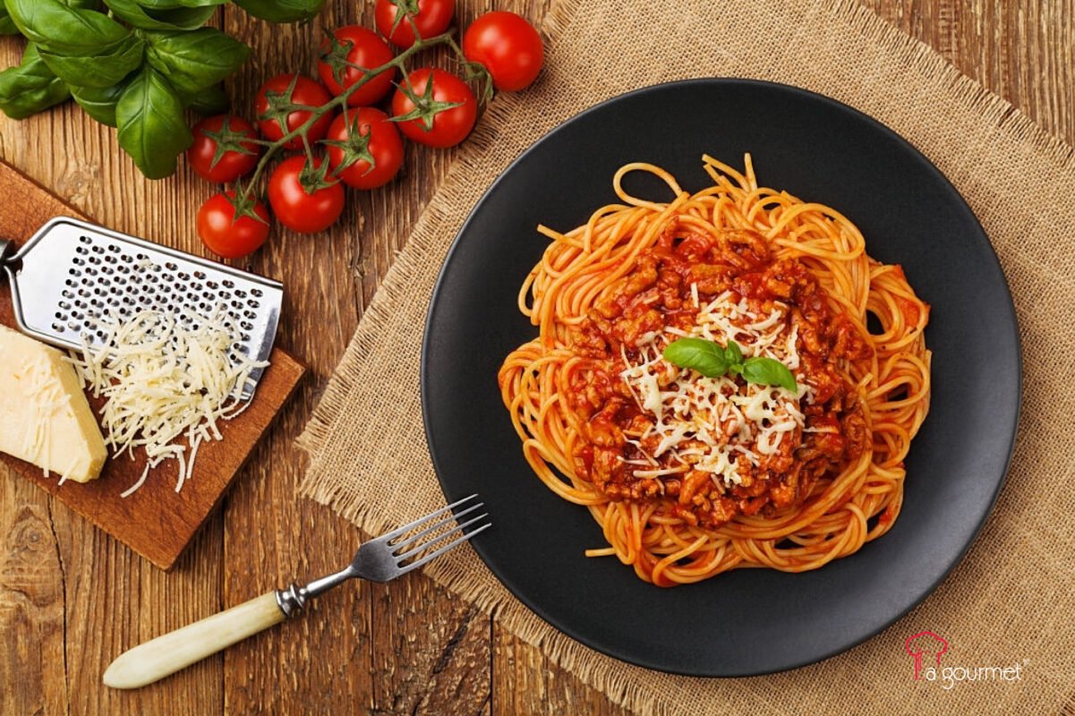 Làm Spaghetti cùng La gourmet (2)