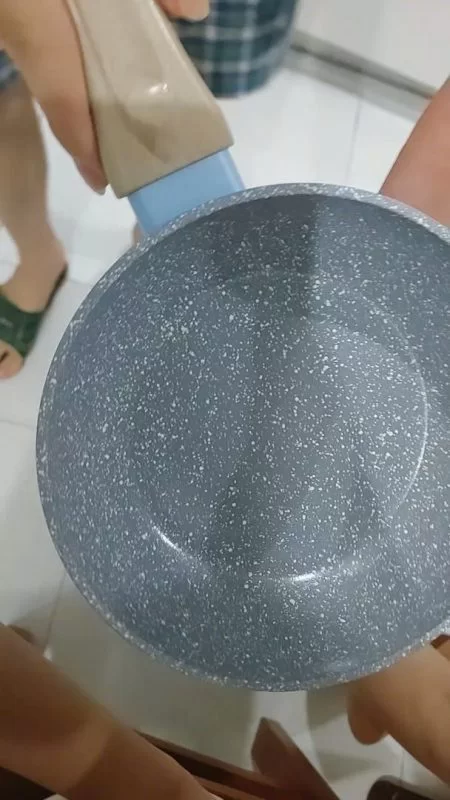 Image #1 from kellyvan1808qn